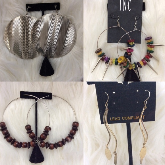 Multiple Earring!!! - Picture 1 of 5